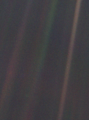 Pale_Blue_Dot NASA Voyager 1.png