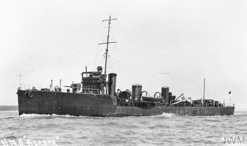 HMS_Acasta,_Acasta-class_destroyer_-_IWM_Q_75130.jpg