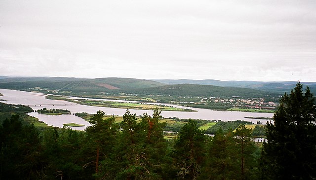640px-PanoTorne.jpg