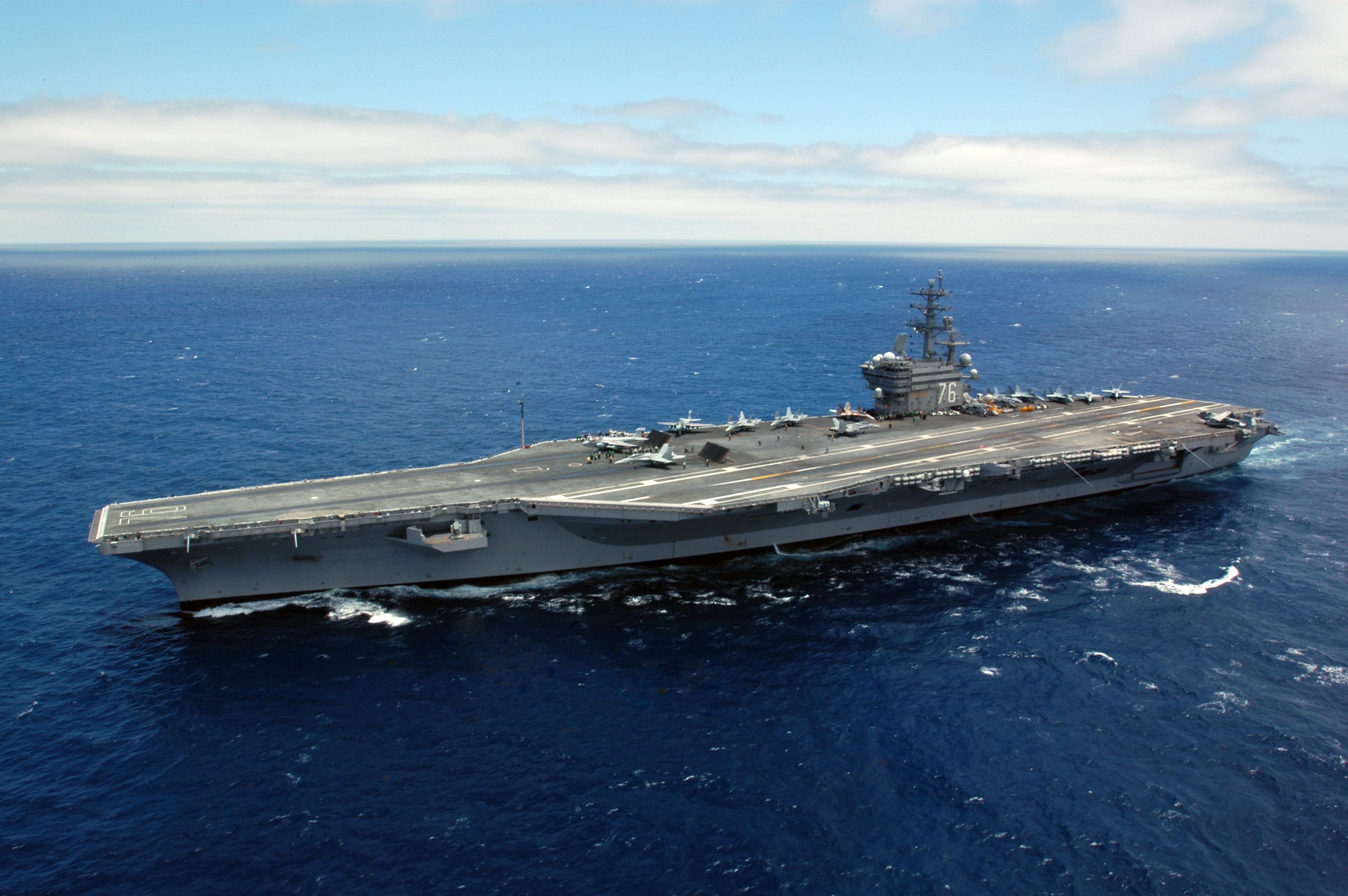 USS_Ronald_Reagan_(CVN-76).jpg