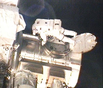 discovery_spacewalk.jpg