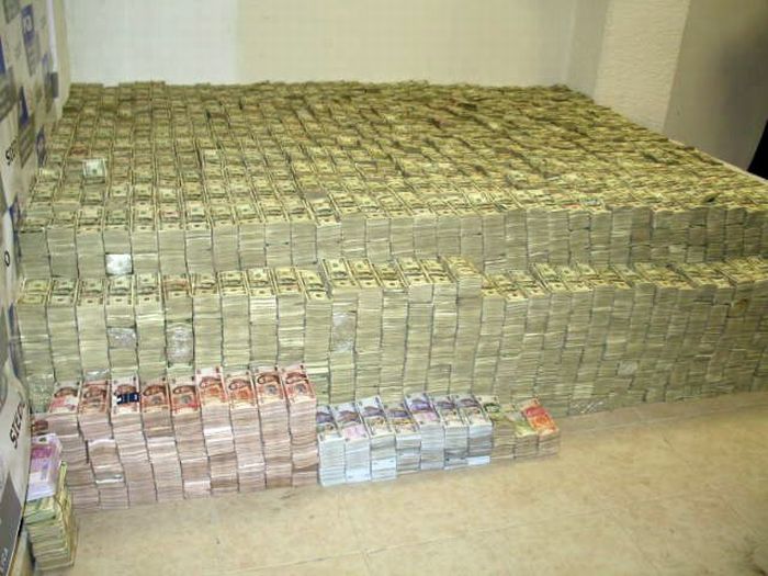 Drug%20Lord16.jpg