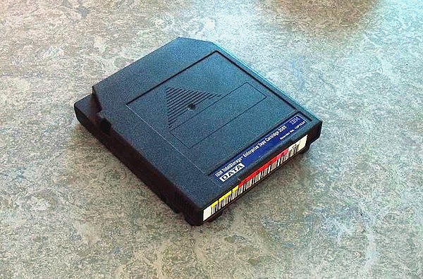 600px-3592Tape.JPG