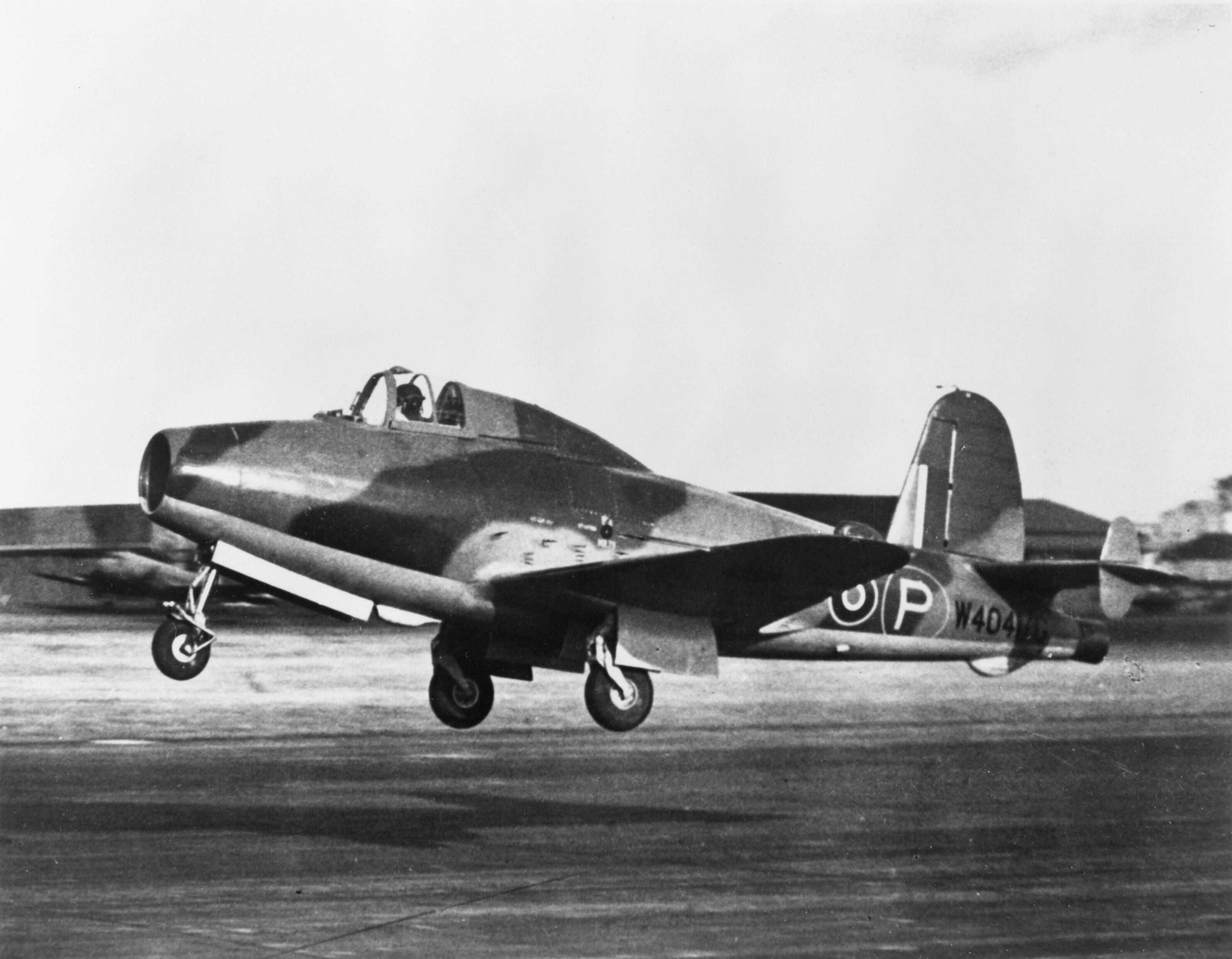 IWM-CH14832A_Gloster_E28-39_205210674.jpg