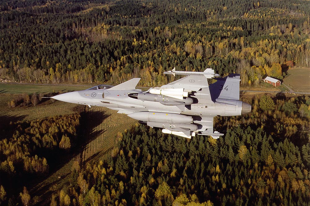 s_gripen_9.jpg