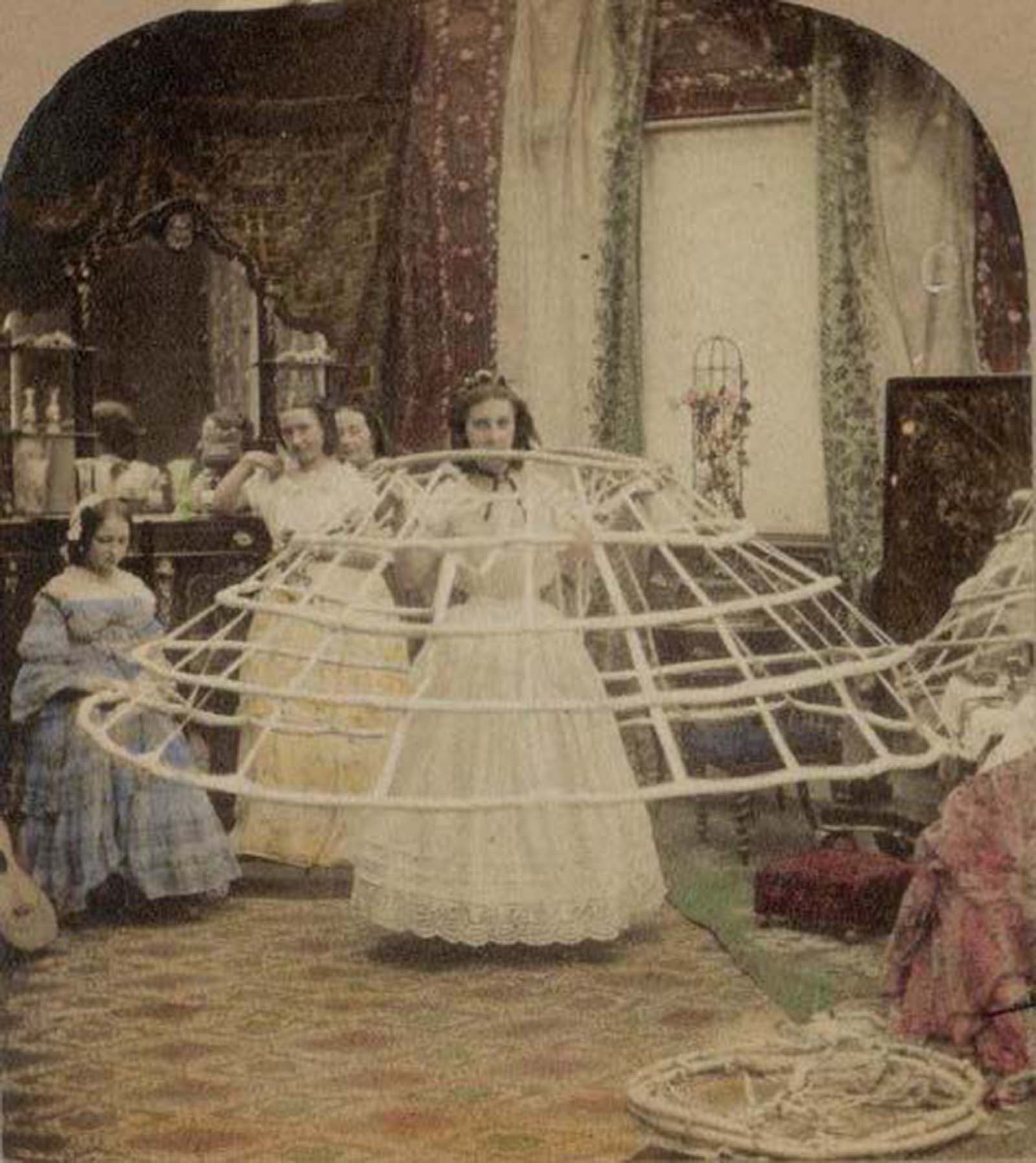 crinoline-historical-photos%2B%25281%2529.jpg