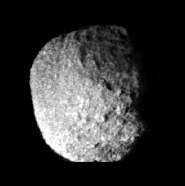 597px-Proteus_%28Voyager_2%29.jpg